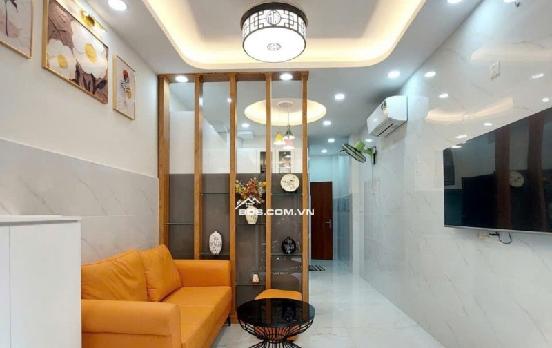 Nhà Mới Full Nội Thất Xịn 32m2, 4 Tầng, Hẻm 5m Nguyễn Đình Chiểu Q.3. Nhỉnh 6 tỷ